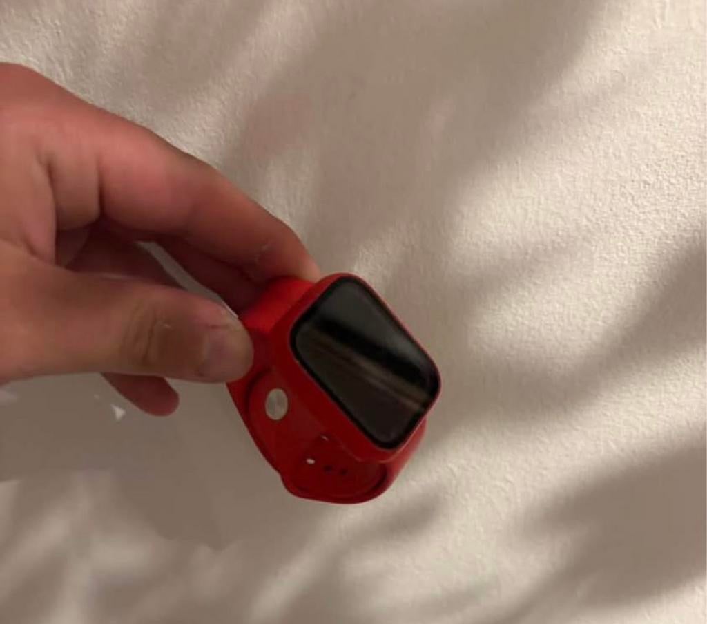 Apple Watch 6., Rouge, Étanche, Enlèvement ou Envoi, IOS
