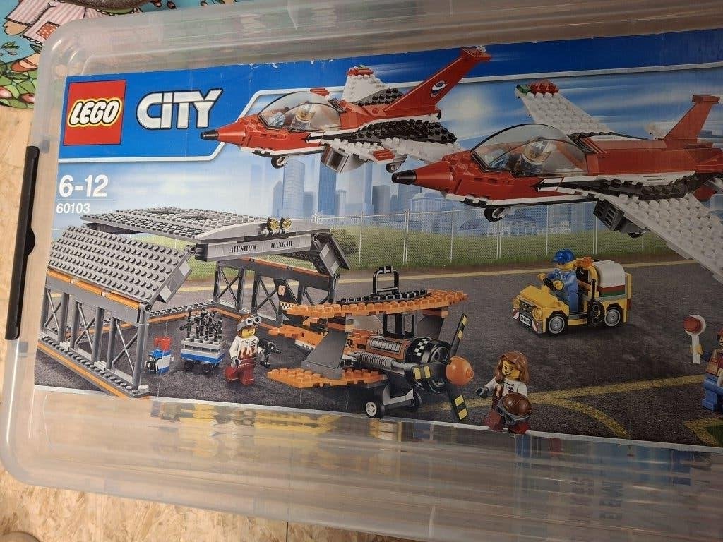 LEGO City      Vliegveld  luchtvaartshow   60103, Enfants & Bébés, City, Enlèvement ou Envoi, Lego, Ensemble complet