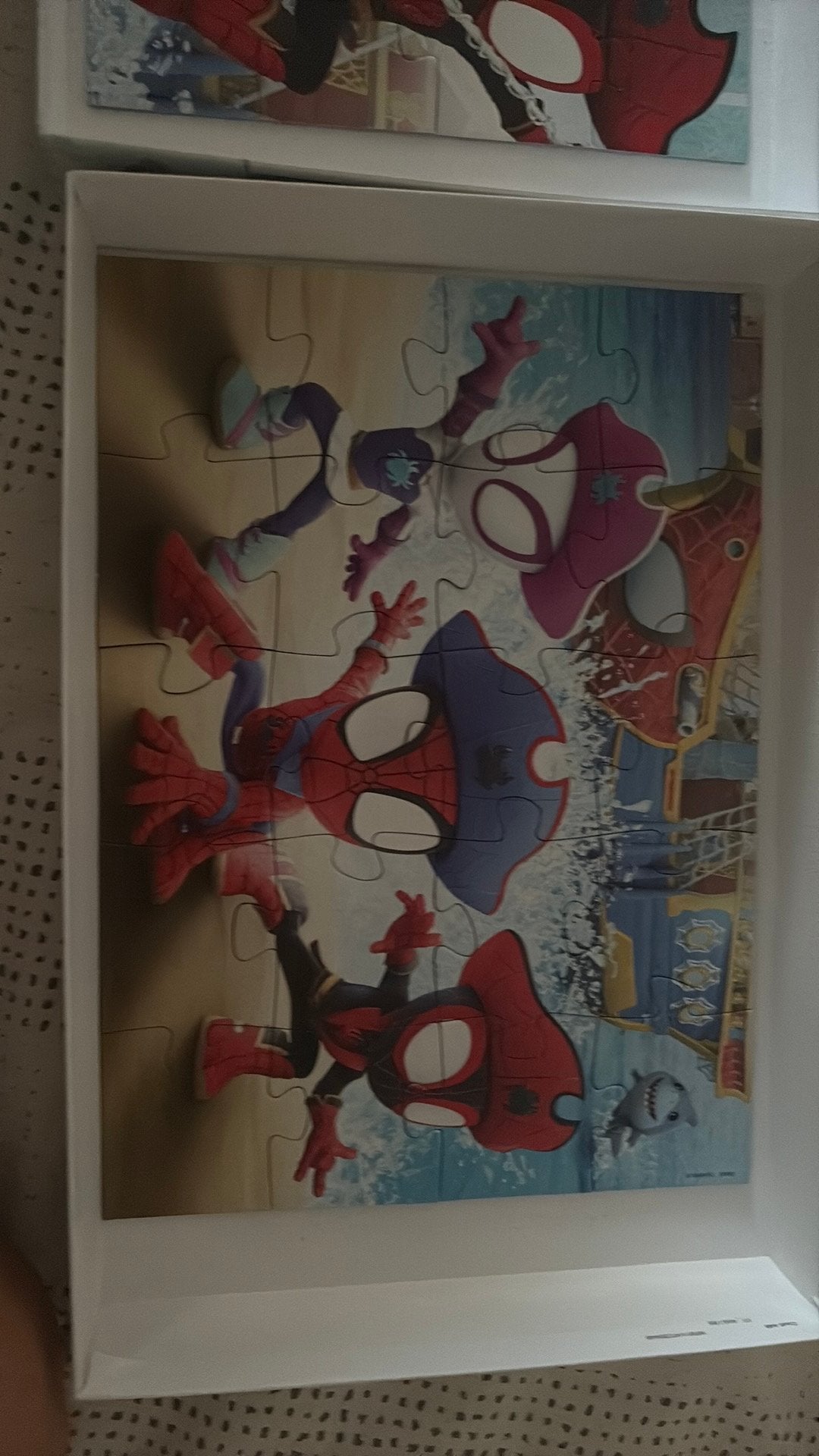 Puzzle Spidey, Enlèvement ou Envoi, 2 à 4 ans, Comme neuf, 10 à 50 pièces