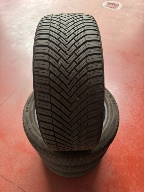 Continental 225/45R17 94 W XL Conti Contact toutes saisons, Autos : Pièces & Accessoires, 4 Saisons, Véhicule de tourisme, Enlèvement