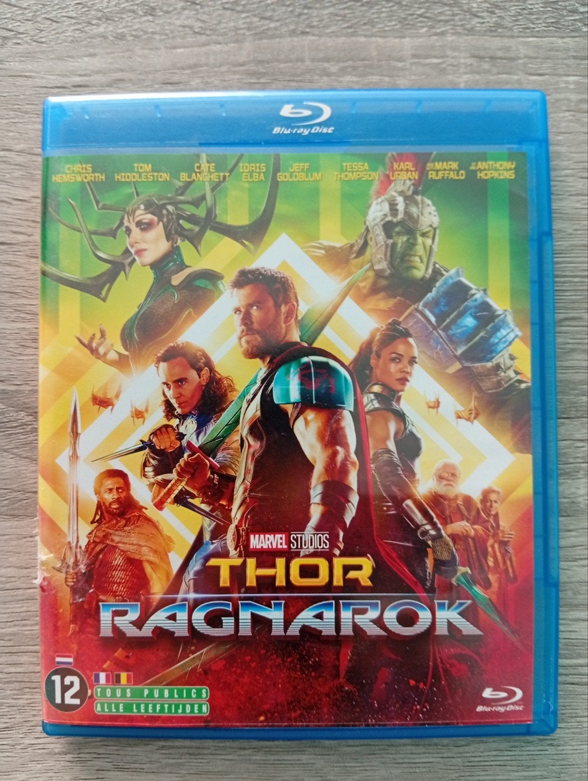 Thor Ragnarok fantasy Blue Ray Chris Hemsworth, CD & DVD, Blu-ray, Comme neuf, Science-Fiction et Fantasy, Blu-ray, Film, Tous les âges