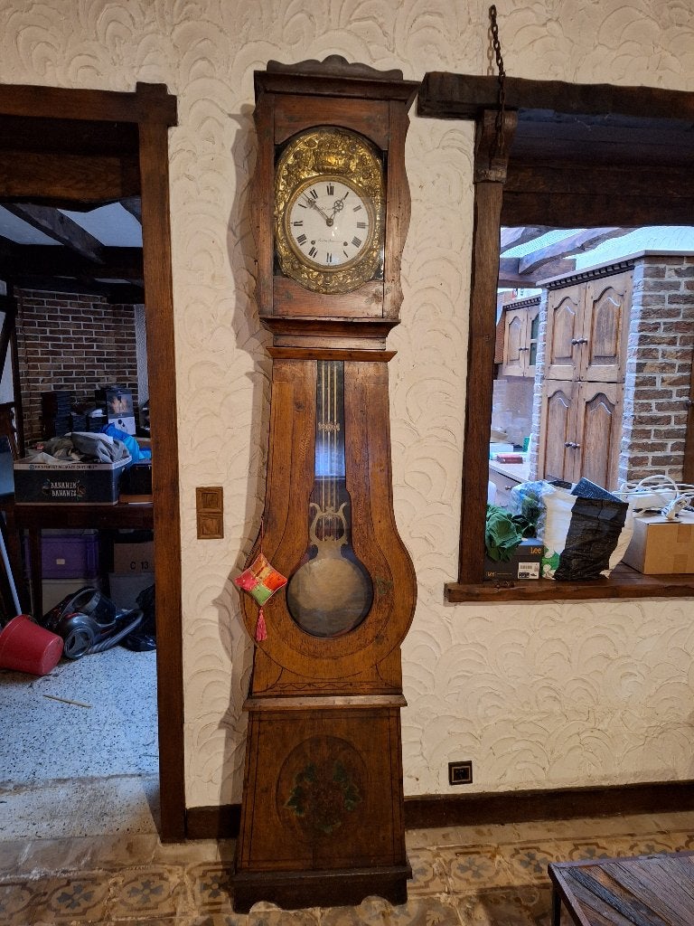 Prachtige historische klok, Ophalen