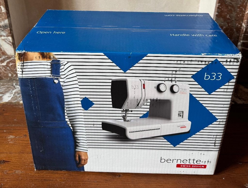 Machine à coudre Bernette, Hobby en Vrije tijd, Naaimachines en Toebehoren, Ophalen, Nieuw, Naaimachine, Overige merken