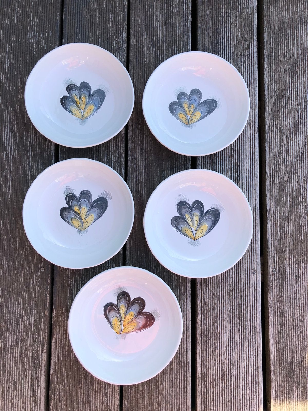 5 assiettes à moules, Enlèvement, Comme neuf, Assiettes(s)