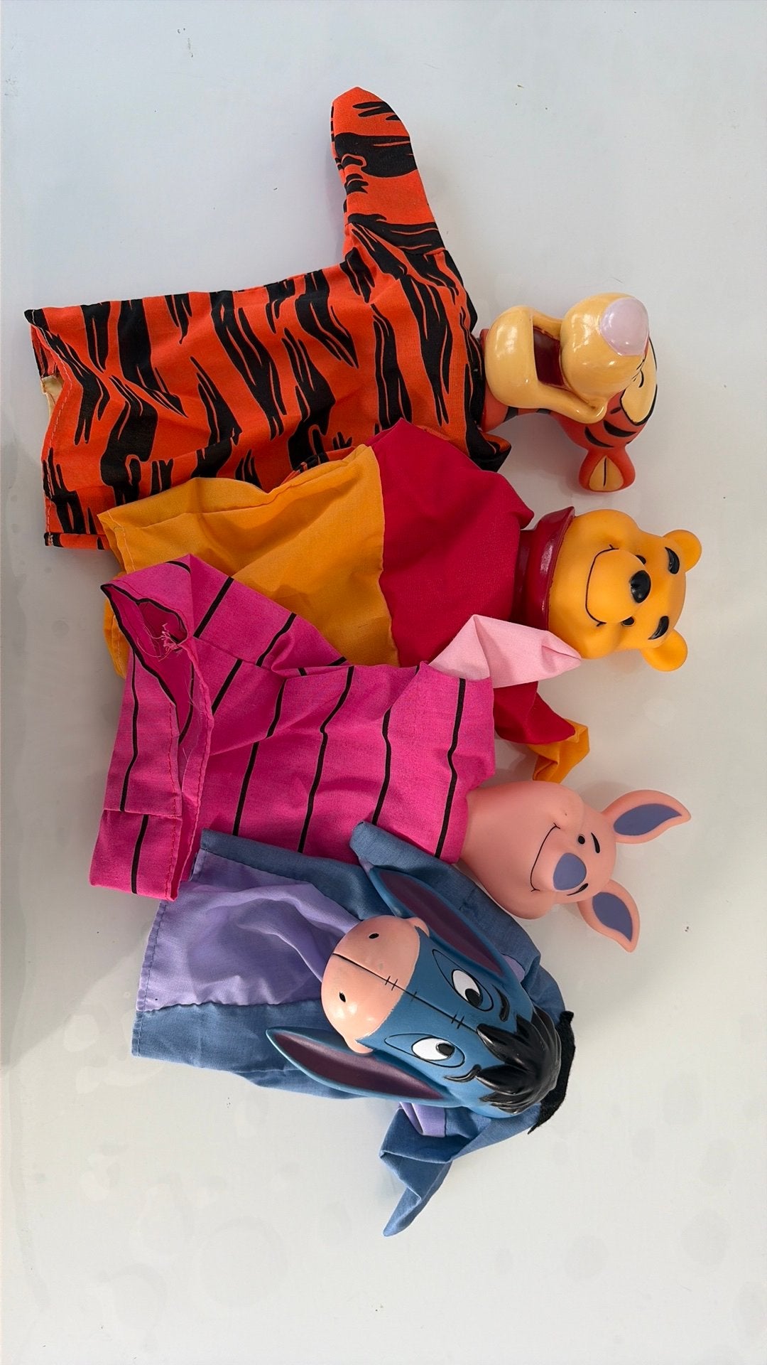 Poppenkast poppen Winnie en zijn vriendjes, Ophalen of Verzenden, Zo goed als nieuw