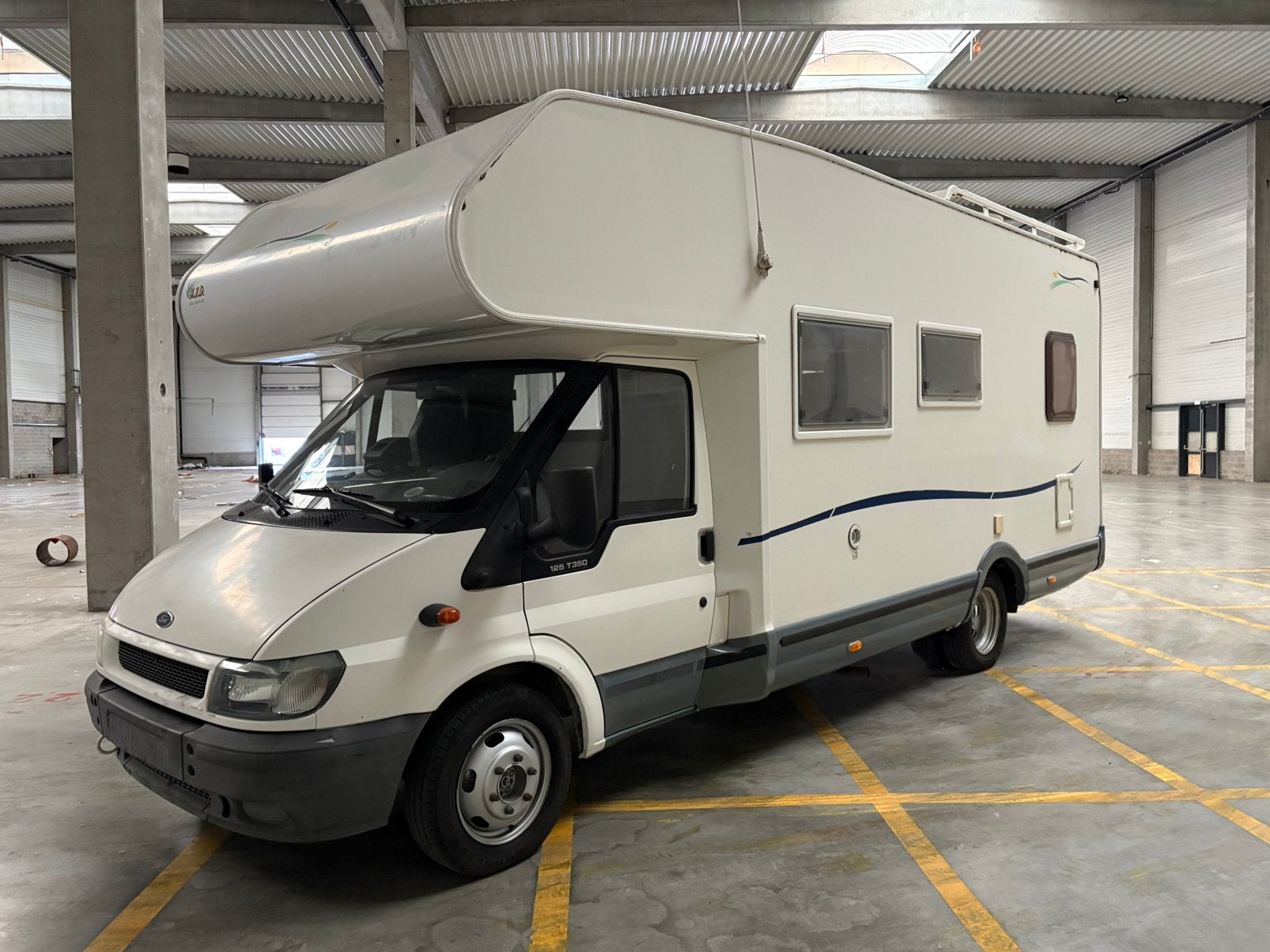 Camping-car Ford Transit 2.4  démarre pas, Toilette à cassette, Boîte manuelle, Diesel, Particulier