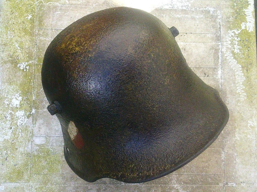 Coque de casque allemand M1916 Stahlhelm de provenance belge, Verzamelen, Verzenden, Landmacht, Helm of Baret