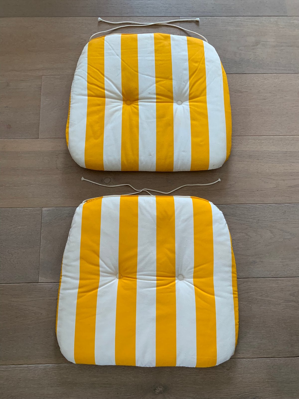 2 magnifiques coussins de chaise, comme neufs, Jardin & Terrasse, Accessoires mobilier de jardin, Enlèvement ou Envoi, Comme neuf