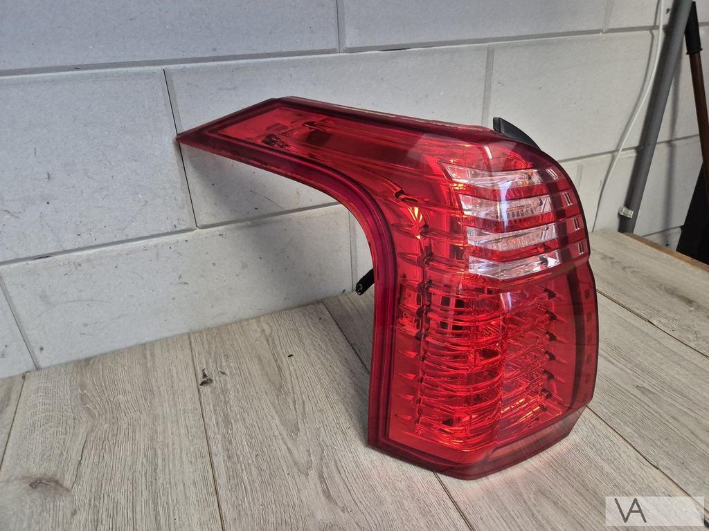 Peugeot 5008 van 2009 tot 2017 achterlicht lamp links €100, -, Utilisé, -, Peugeot