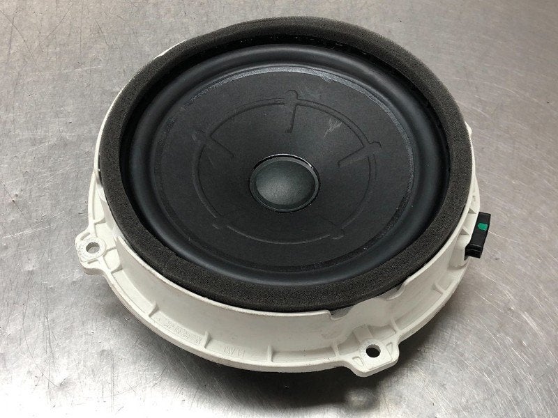 HAUT PARLEUR / ENCEINTE i30 Fastback (PDEBA / PEDBC), Utilisé, Hyundai