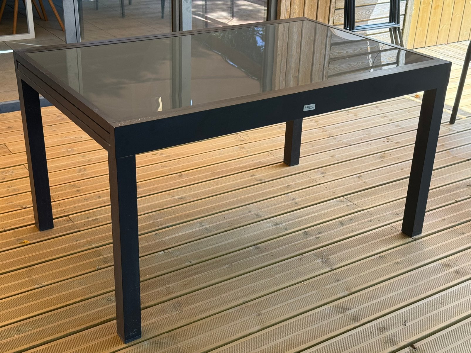 Table exterieure extensible en alu et verre, Maison & Meubles, 150 à 200 cm, Cinq personnes ou plus, Verre, Enlèvement