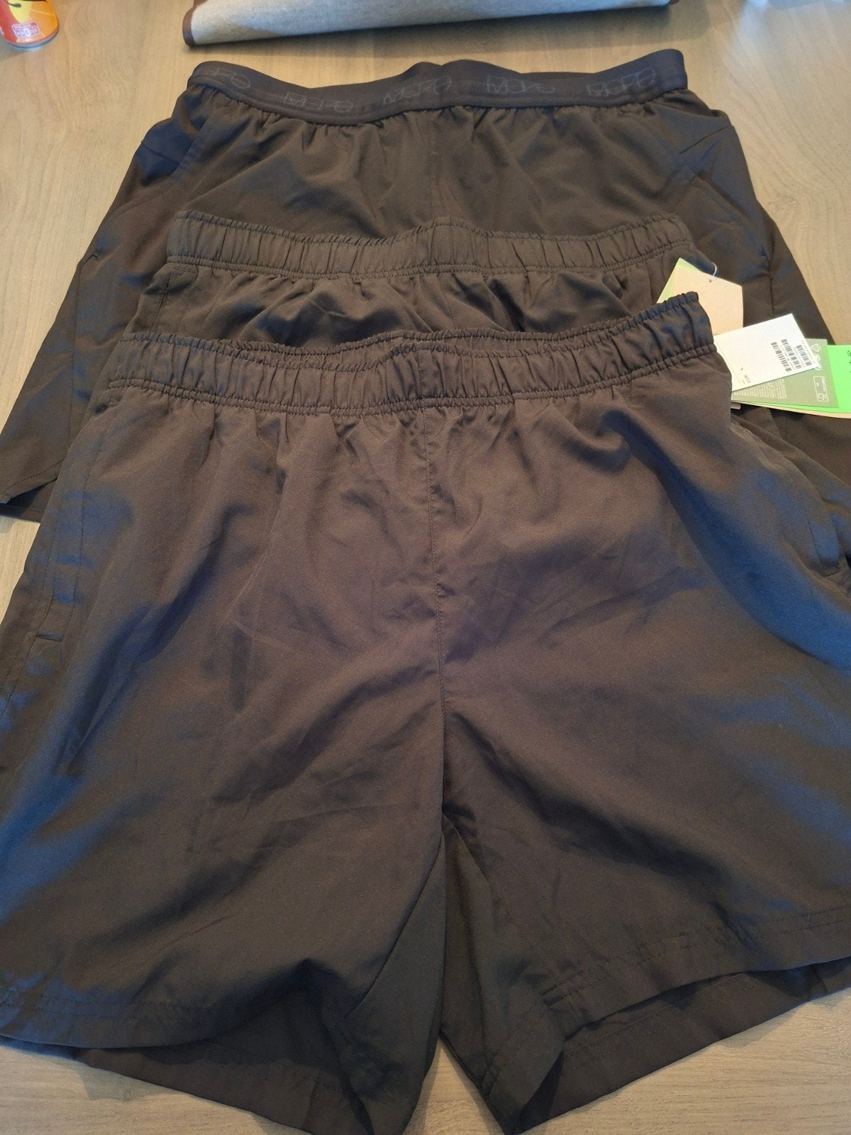 3 trainingshorts 2 x medium 1 x large, Ophalen of Verzenden