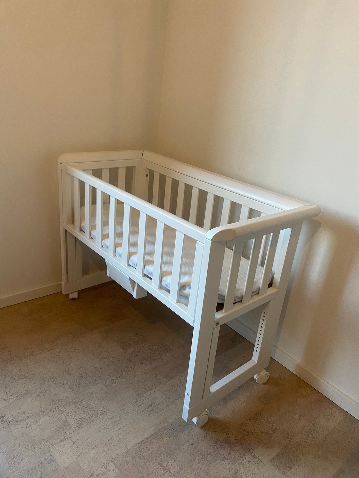 Co-sleeper met aerosleep matras, Enfants & Bébés, Berceaux & Lits, Comme neuf, Enlèvement