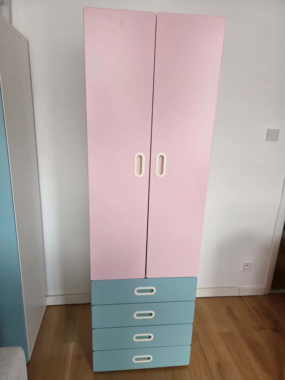 Ilea Stuva - Armoire à tiroirs - rose et bleu, Enlèvement, Comme neuf, Armoire