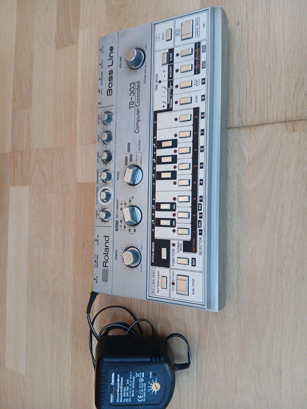 Roland tb303, Ophalen of Verzenden, Zo goed als nieuw, Roland