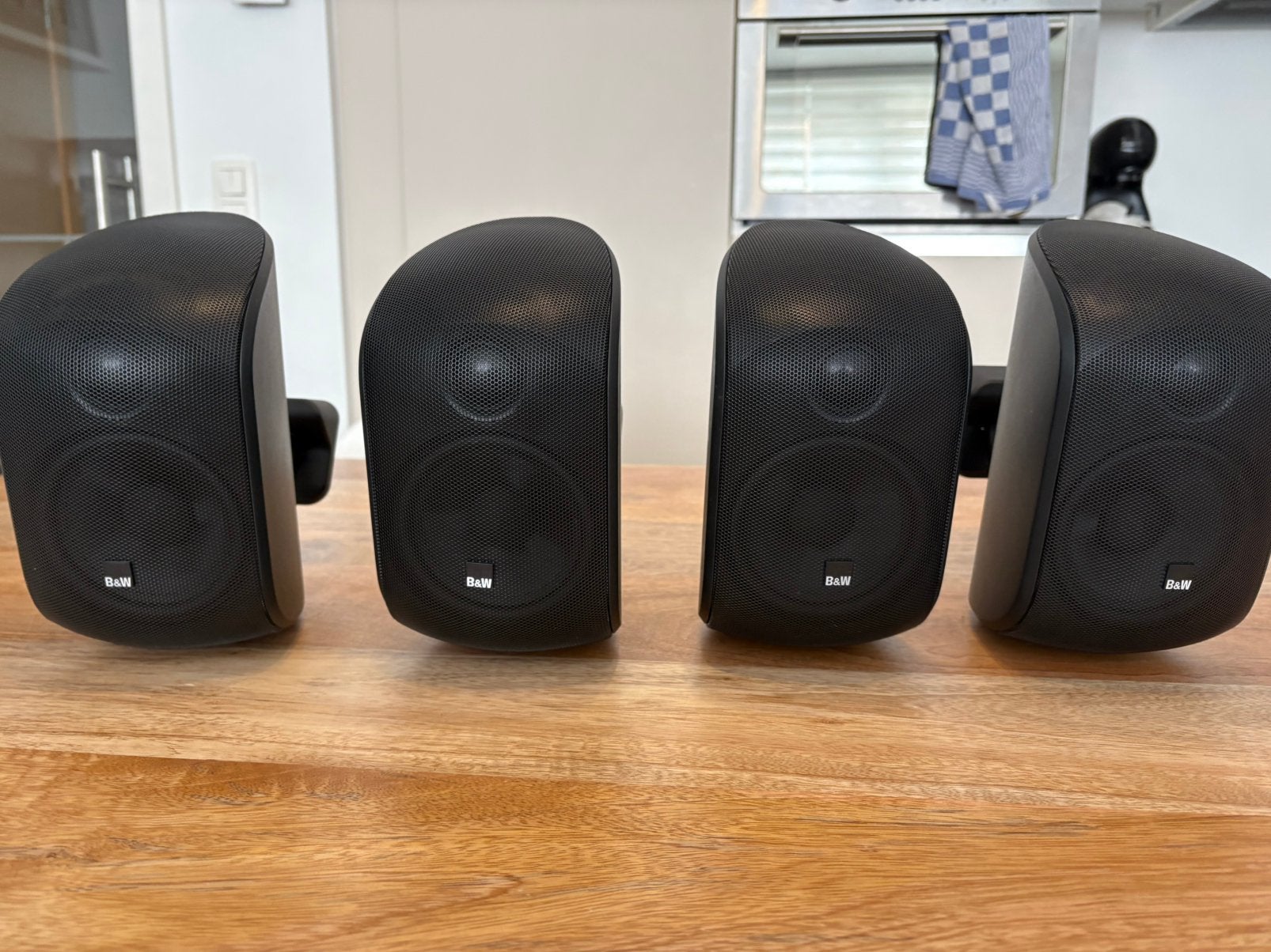 B&W model M1 luidsprekers, Audio, Tv en Foto, Luidsprekerboxen, Ophalen, Zo goed als nieuw, 60 tot 120 watt, Bowers & Wilkins (B&W)