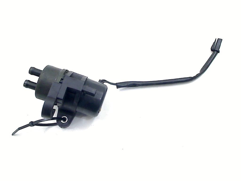 POMPE CARBURANT C Yamaha FZS 600 Fazer 2002-2003 (FZS600), Dhr. S. di Majo, Utilisé, Info@cama-motorparts.nl, P.J. Troelstraweg 8 8
3144 CX  MAASSLUIS, NL
