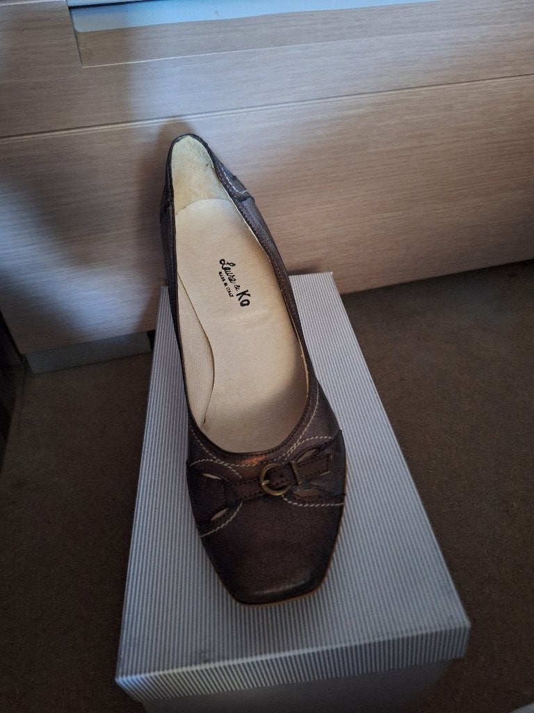 Lederen schoen met hak maat 40, Ophalen, Gedragen, Pumps
