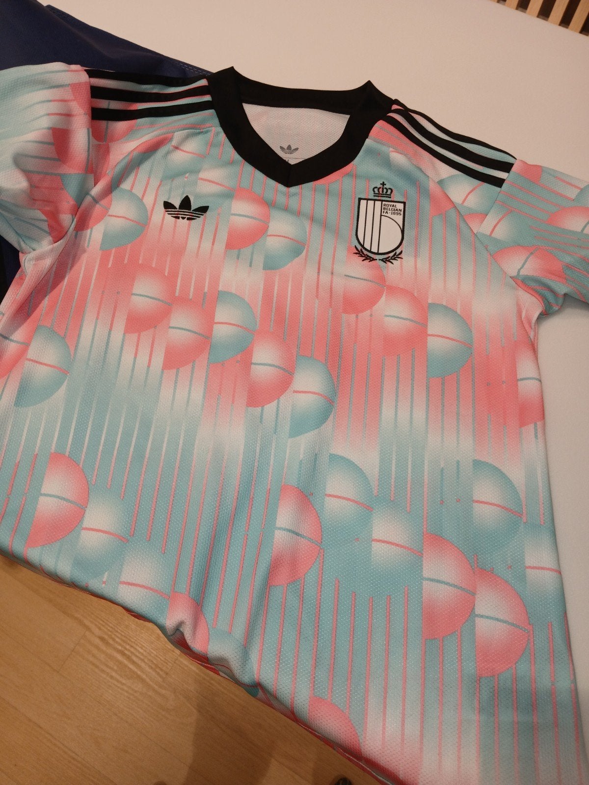 Maillot de foot Belgium officiel, Collections, Articles de Sport & Football, Enlèvement, Maillot