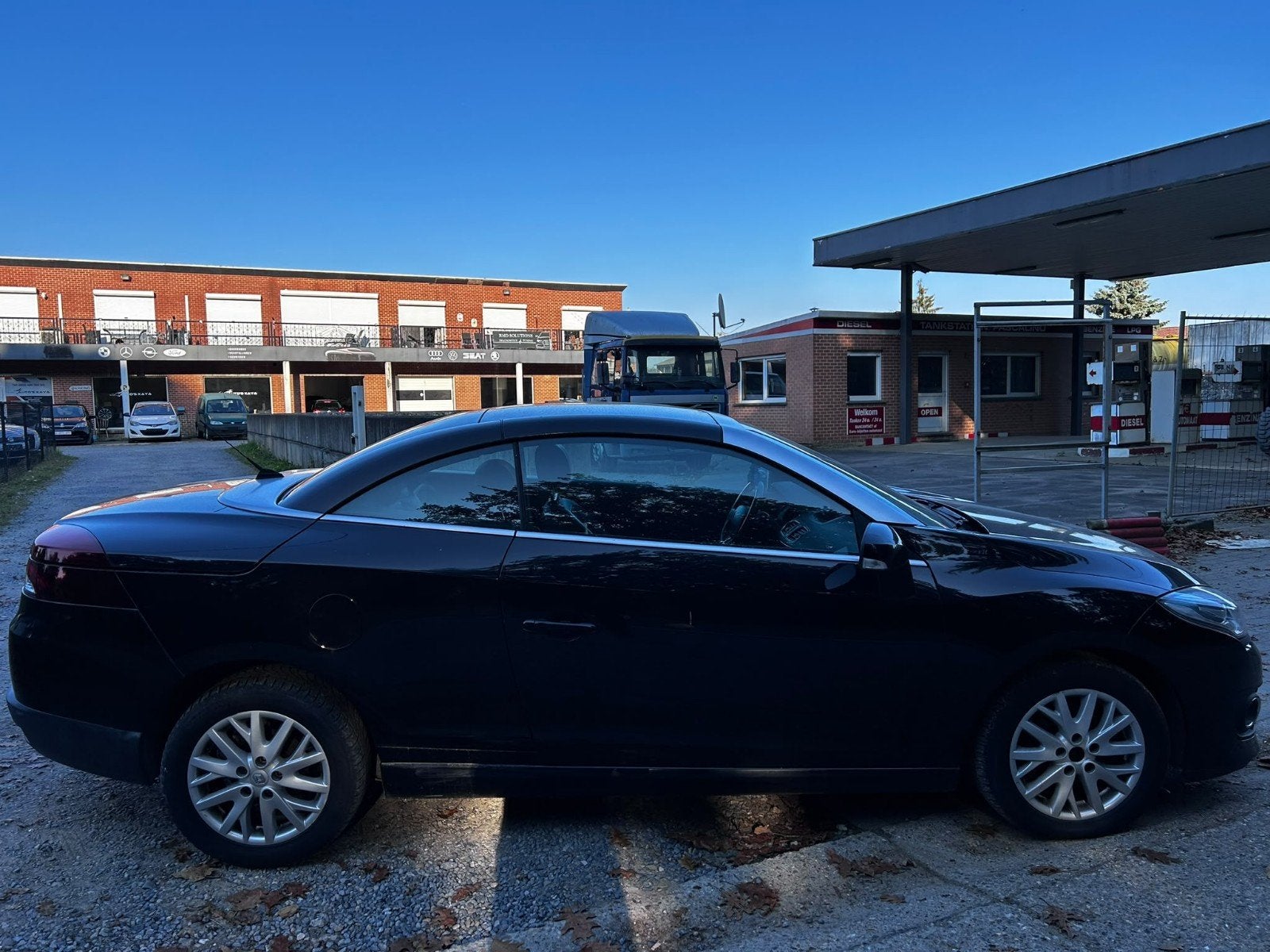 Renault Megane Cabrio 1.5diesel  200100 km bij 11/2014, Auto's, Voorwielaandrijving, Zwart, 4 cilinders, Cabriolet