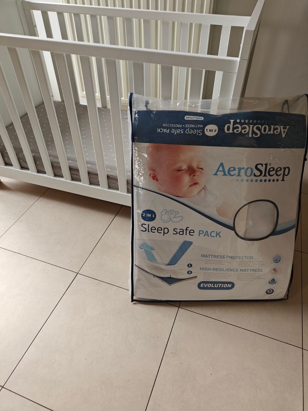 *Verlaagde prijs* Bopita baby / peuterbed + aerosleep matras, Enfants & Bébés, Enlèvement