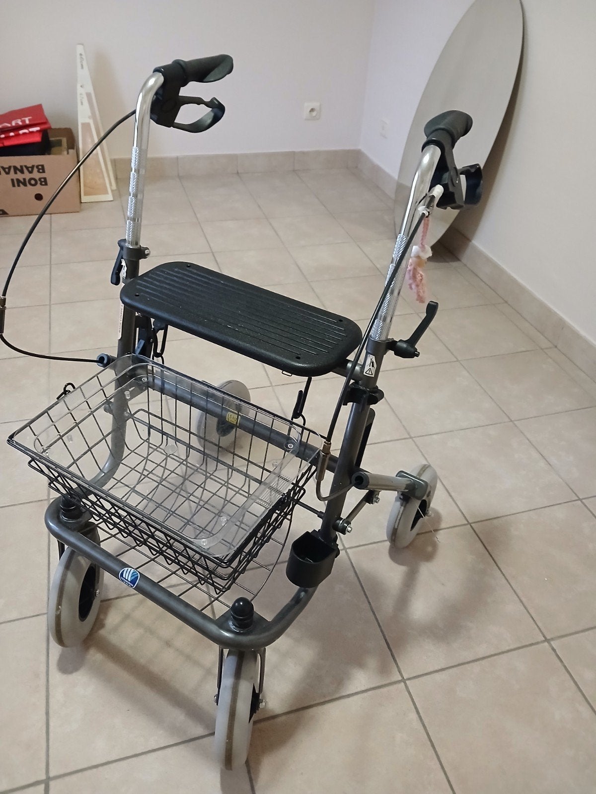 déambulateur, Enlèvement, Pliable, Utilisé