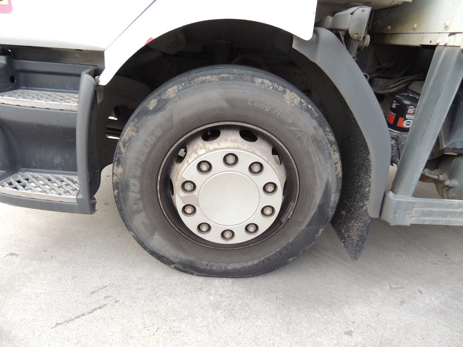 RENAULT - 2009 - MIDLUM - Vrachtwagen, Auto's, Renault, Overige brandstoffen, Bedrijf, Te koop