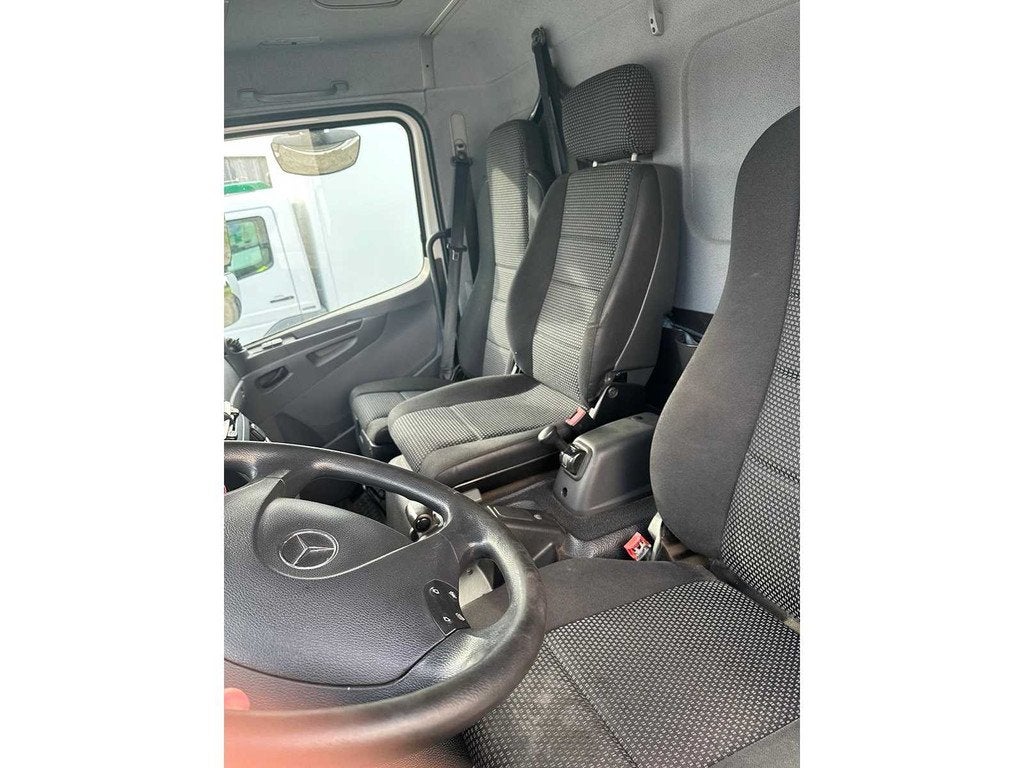 Mercedes - 2013 - Atego - Vrachtwagen, Overige brandstoffen, Mercedes-Benz, Bedrijf, Te koop