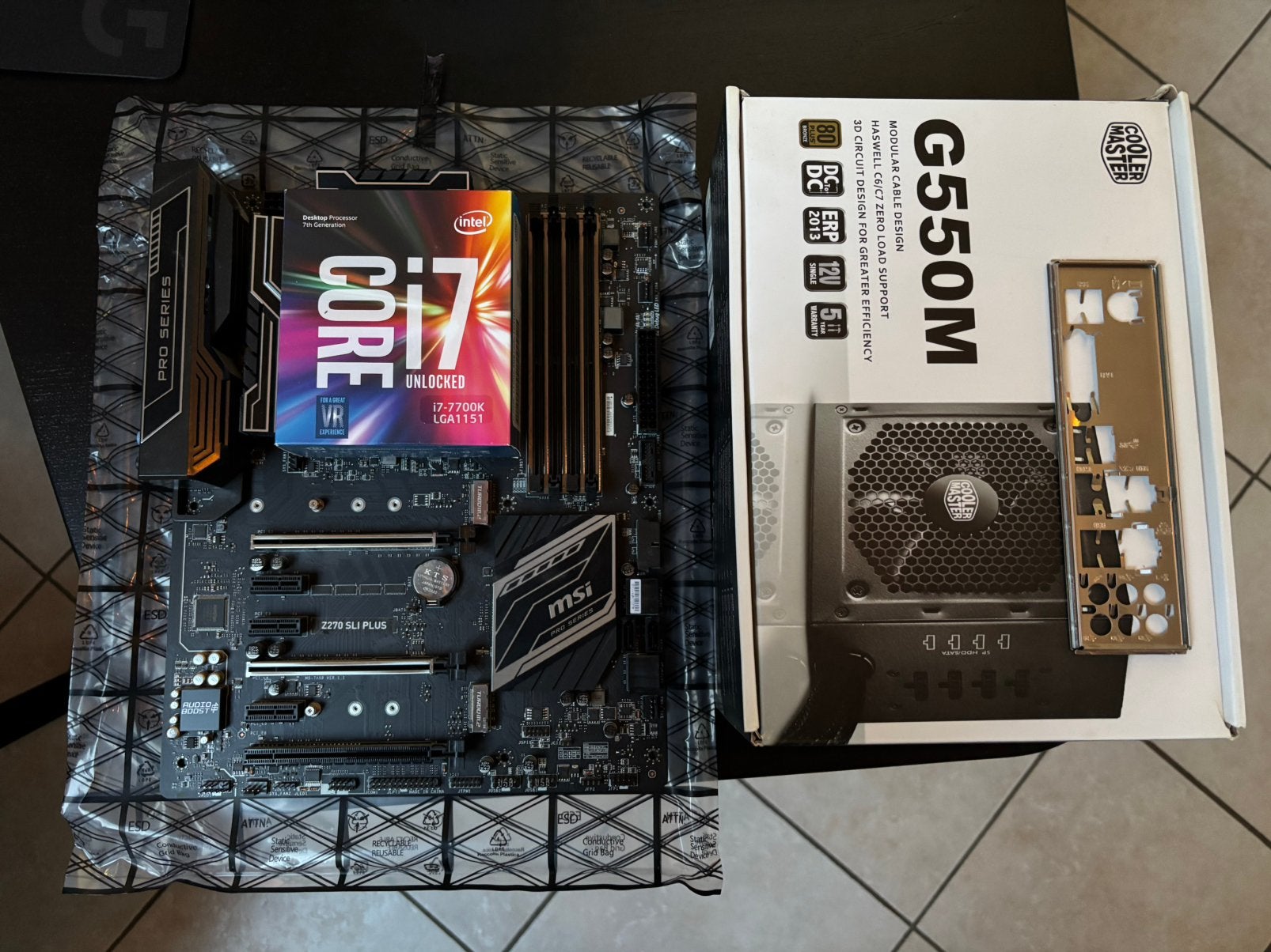 i7 7700k + carte mère + PSU 550W, Ophalen, Zo goed als nieuw