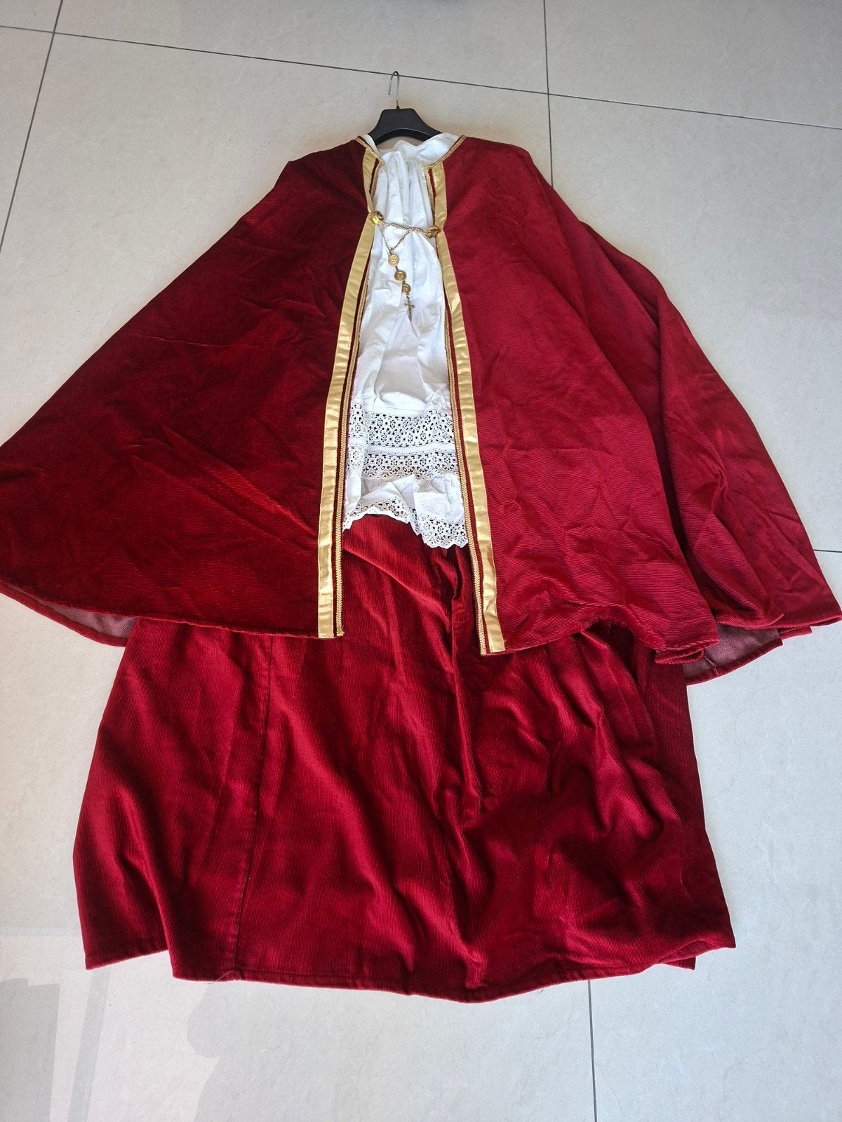 Sinterklaaspak, zelf gemaakt, 7-delig., Ophalen