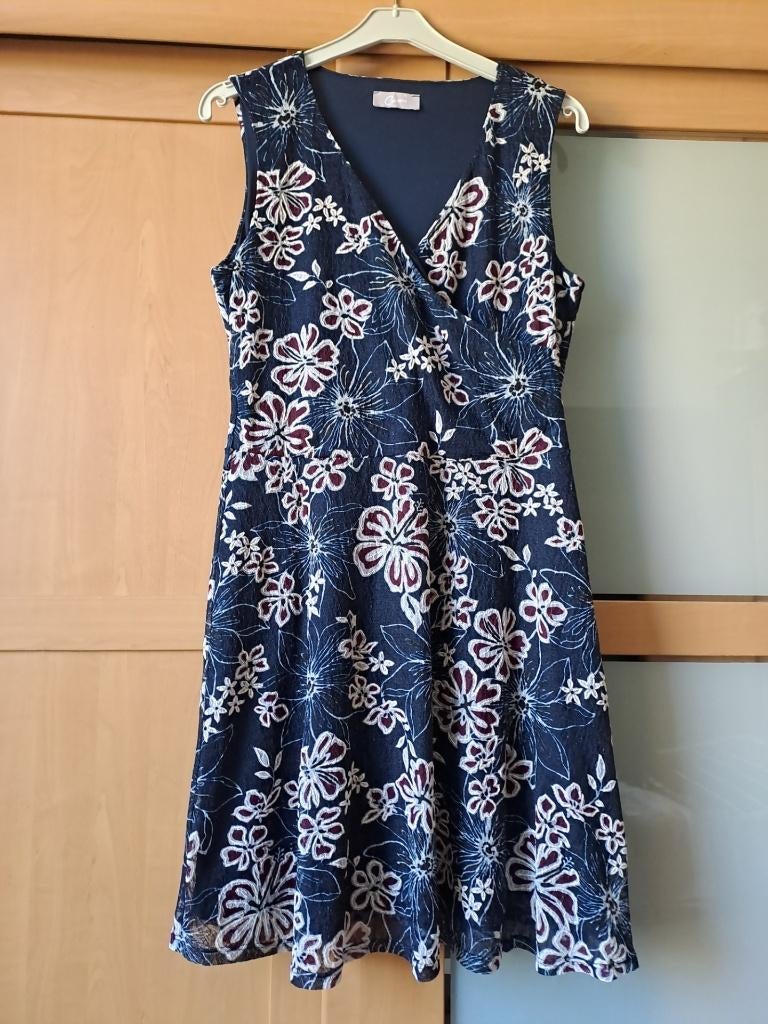 Robe Cassis, Maat 42/44 (L), Ophalen of Verzenden, Zo goed als nieuw, Boven de knie