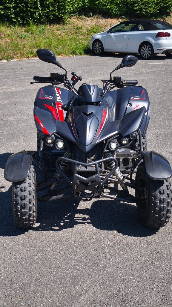 Quad Kymco maxxer 300, Motos, 2 cylindres, 12 à 35 kW, 271 cm³