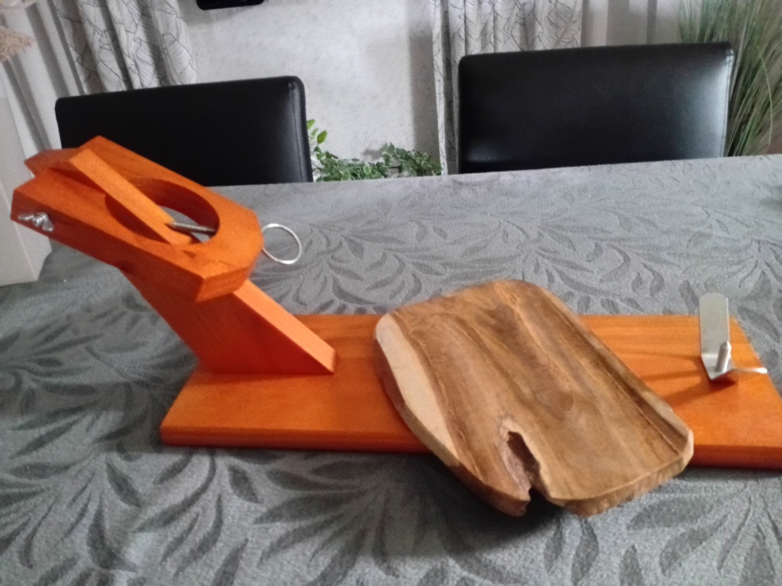 Coupe-jambon espagnol avec planche de service, Enlèvement