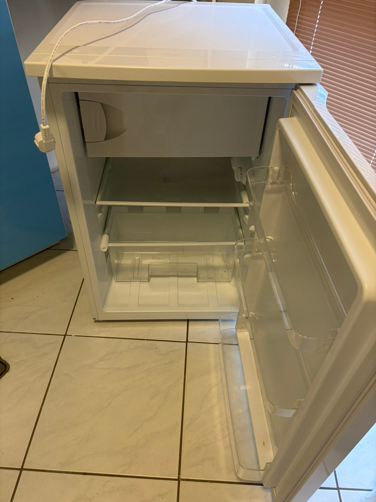 Koelkast  met vriesvak, Elektronische apparatuur, Ophalen, Zo goed als nieuw, Met vriesvak