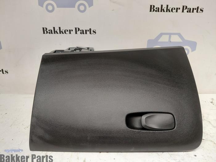 Dashboardkastje van een Volvo V60, Auto-onderdelen, Dashboard en Schakelaars, Volvo, Gebruikt, 3 maanden garantie