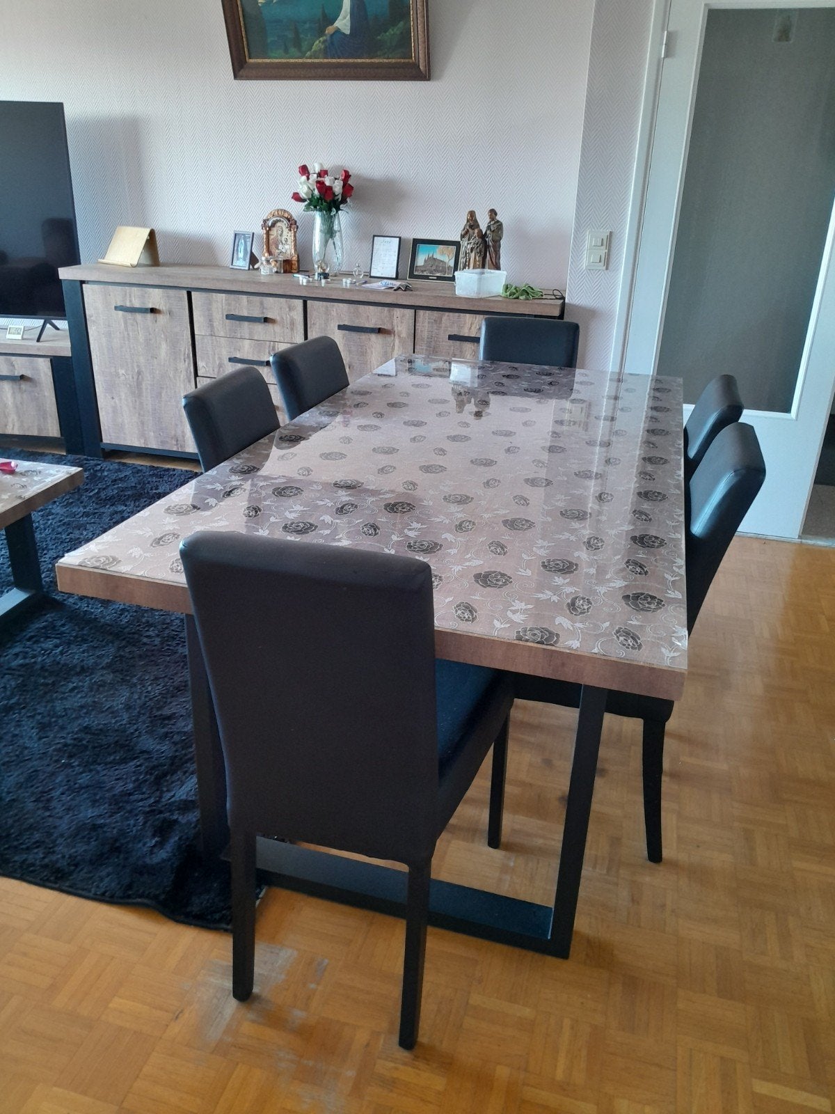 table salle à manger avec 6 chaises, Maison & Meubles, Tables | Tables à manger, 150 à 200 cm, Cinq personnes ou plus, Comme neuf