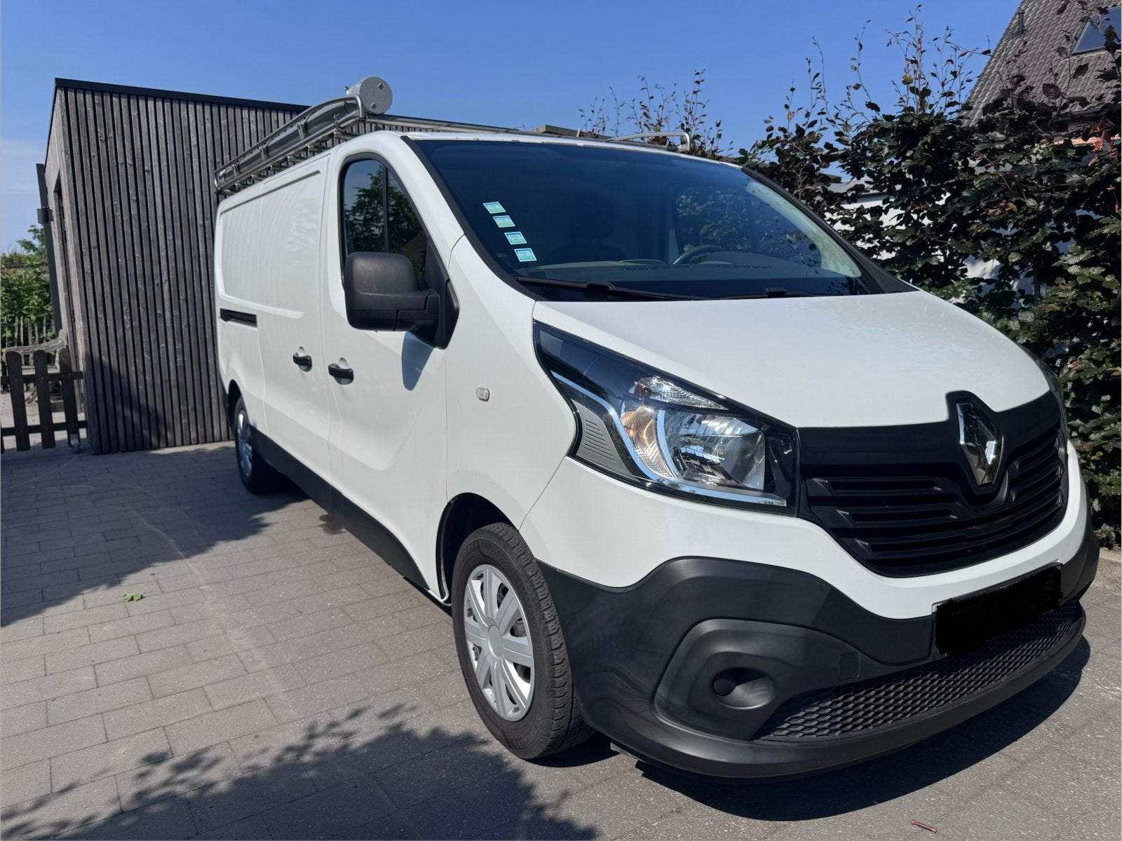 Renault Trafic 1.6 dCi 120 pk – 88 kW – 122.000 km, Auto's, Voorwielaandrijving, Euro 5, Stof, Zwart