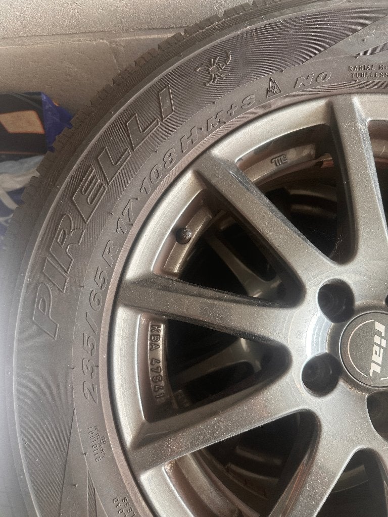 Velgen plus winterbanden, Ophalen, Velg(en), Nieuw, 17 inch