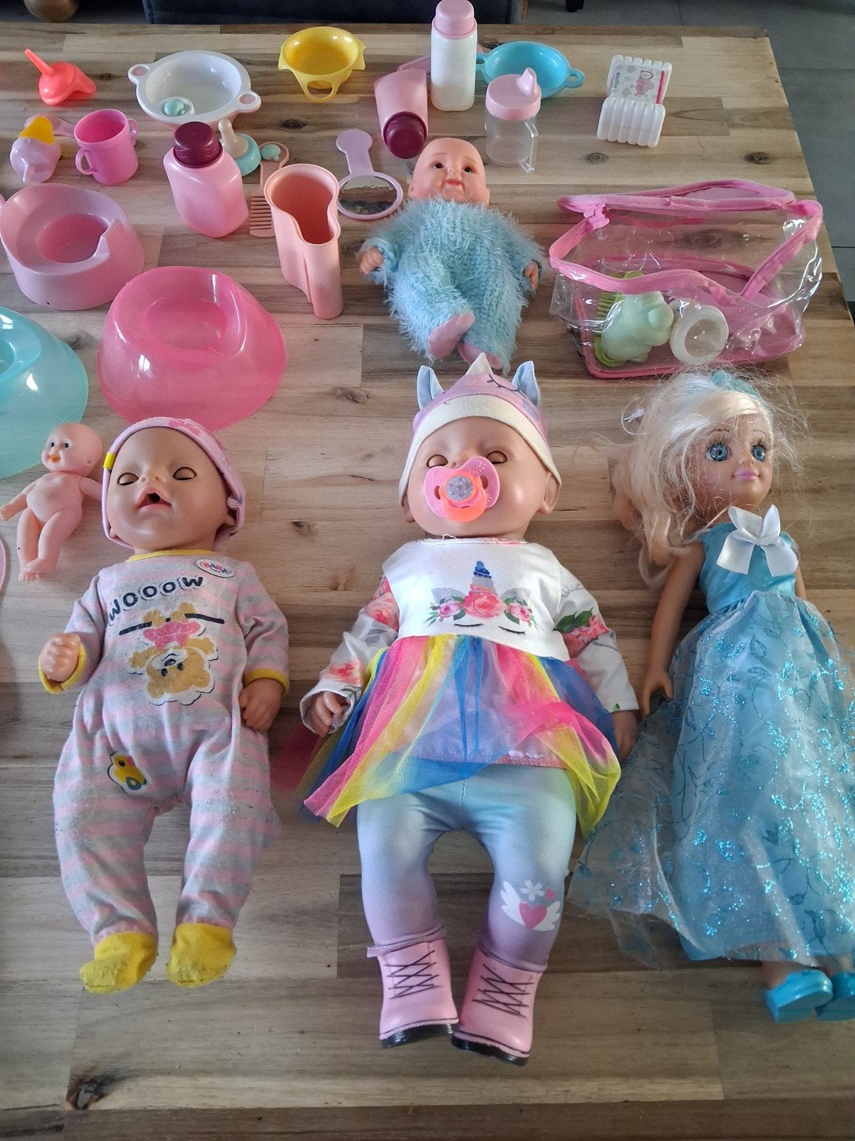 poppen en poppenaccesoires, Kinderen en Baby's, Speelgoed | Poppen, Ophalen, Gebruikt, Babypop
