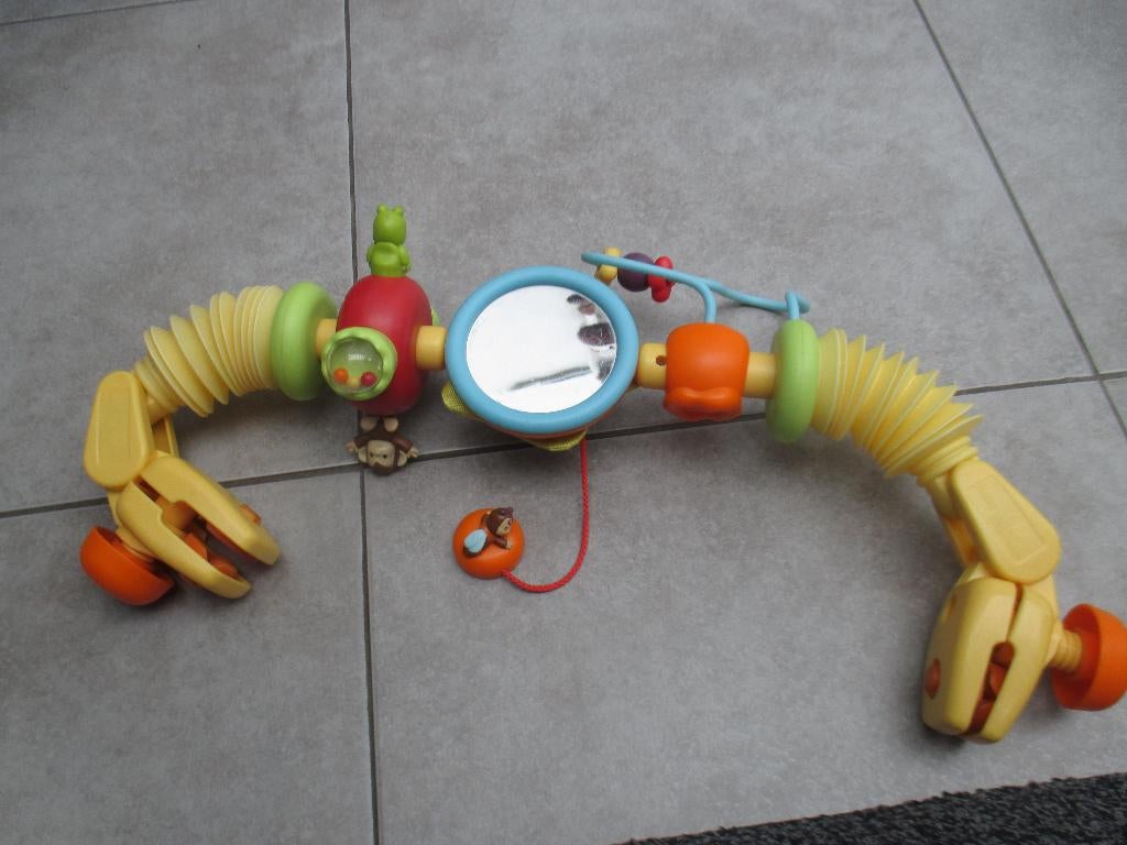 speelboog voor maxi cosi of wipper., Kinderen en Baby's, Ophalen of Verzenden, Zo goed als nieuw, Babygym