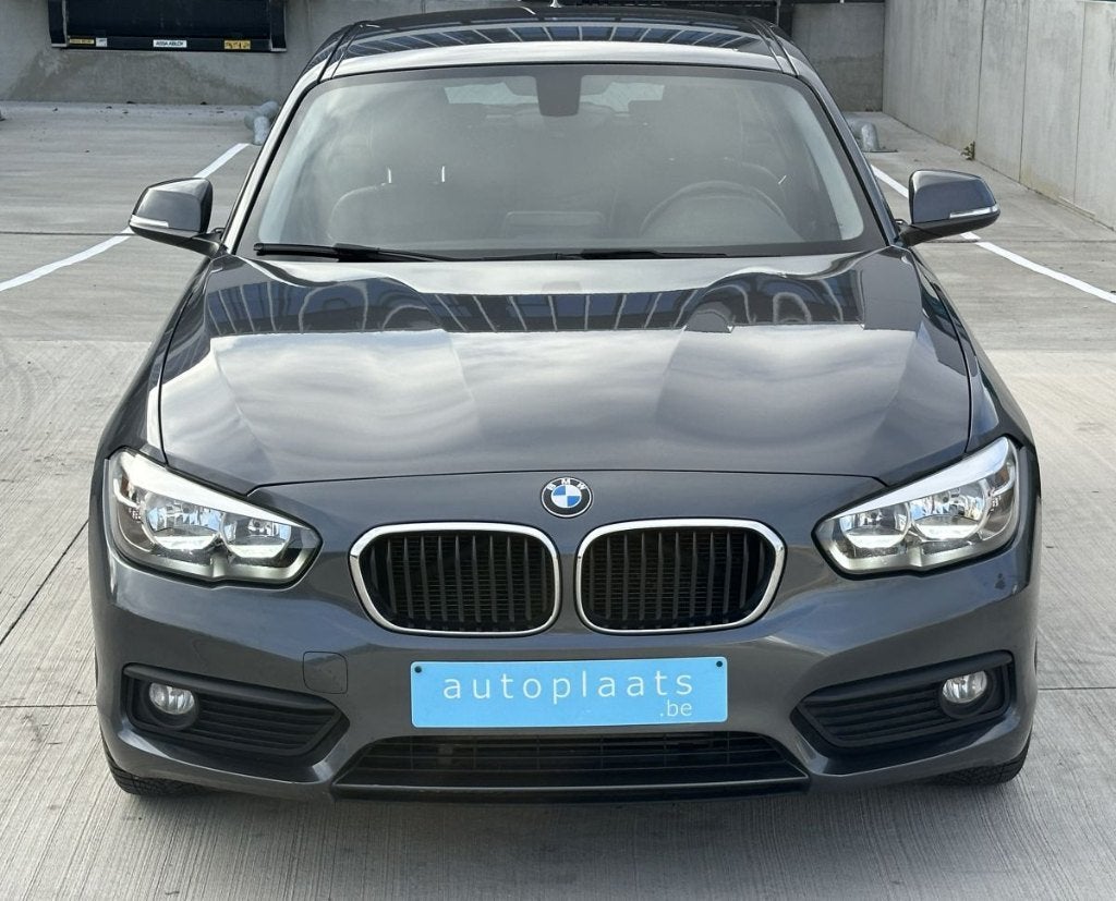 BMW 116d 2018 met 134490km GPS Cruise - bij BMW onderhouden, Autos, BMW, Argent ou Gris, Achat, Euro 6, Entreprise