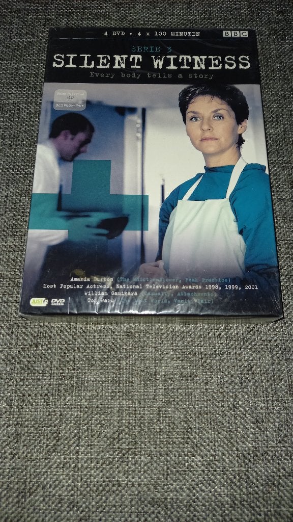 DVD box Silent Witness – Nieuw, Enlèvement ou Envoi, Neuf, dans son emballage