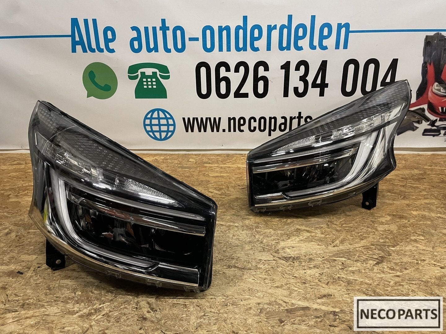 RENAULT TRAFIC LED KOPLAMPEN ORIGINEEL SET COMPLEET, Renault, -, Utilisé, -