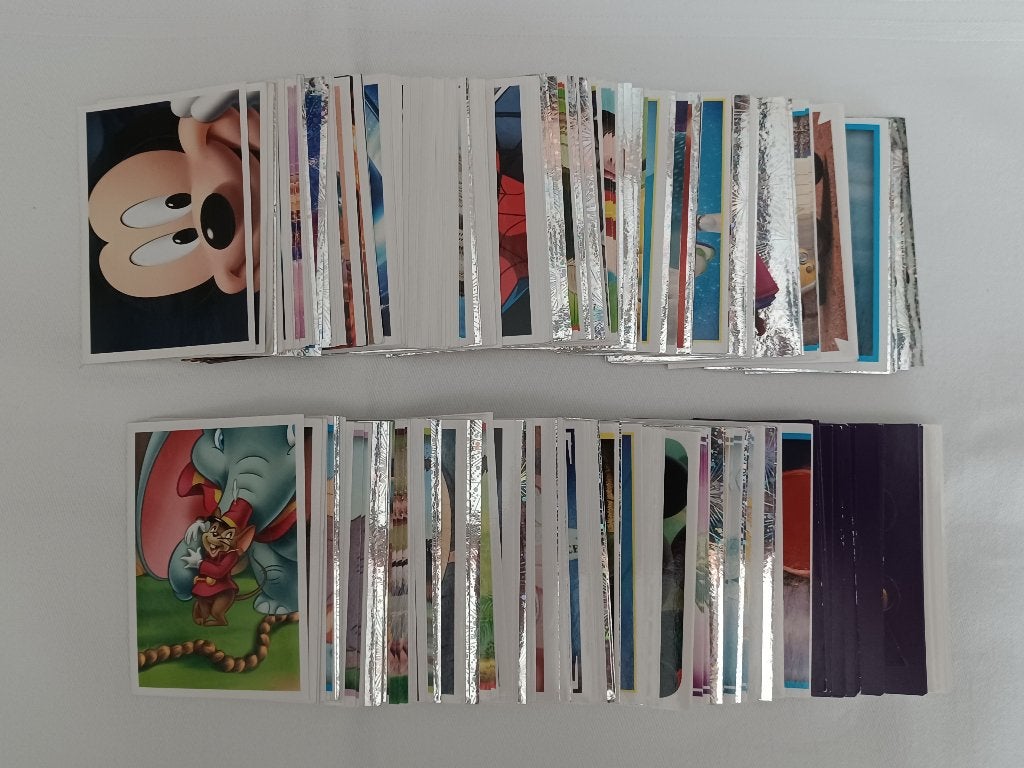 403 autocollants et 33 figurines Disneyland Paris 25 (2017), Enlèvement ou Envoi, Comme neuf, Plusieurs autocollants