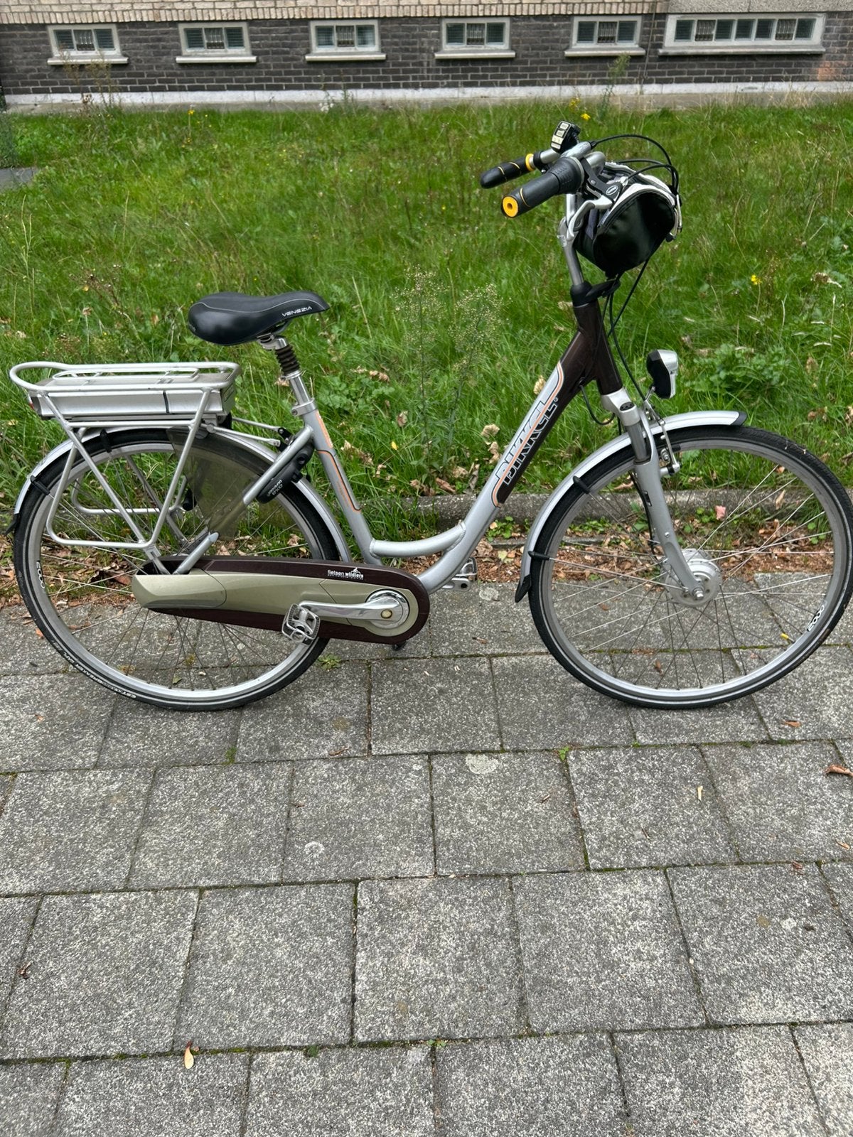 Vélo électrique Bikkel à vendre en parfait état, Enlèvement, Comme neuf, 50 km par batterie ou plus, Autres marques