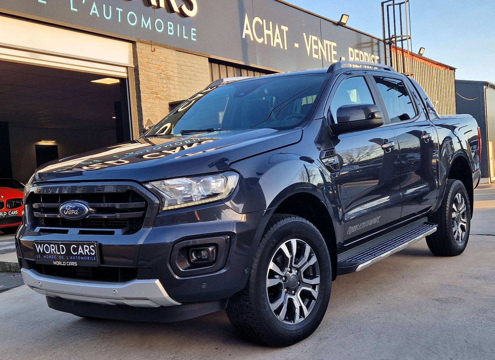 Ford Ranger 2.0 BiT Wildtrak - TVAC/BTWin - BOITE AUTOMATIQU, Autos, Cuir, Argent ou Gris, Achat, Ordinateur de bord
