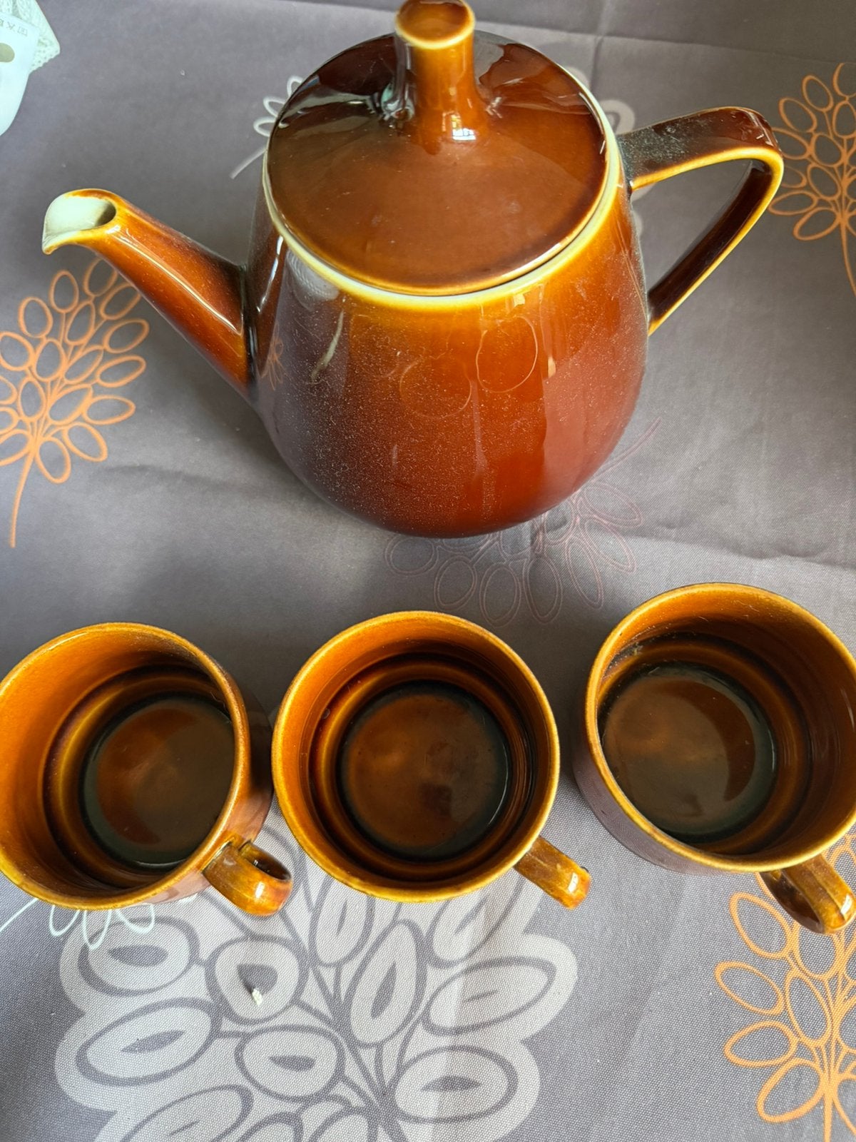 Cafetière vintage plus 3 tasses, Antiquités & Art, Enlèvement ou Envoi