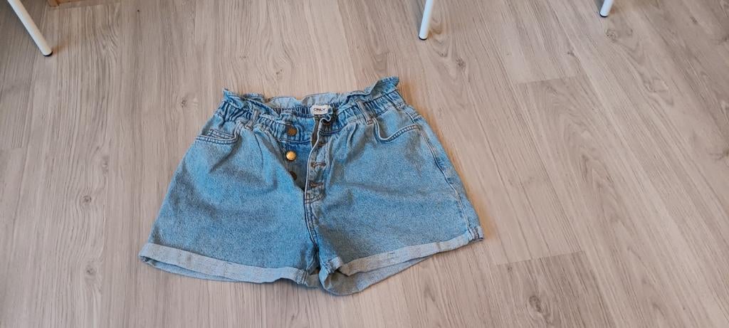 Short only maat 40, Ophalen of Verzenden