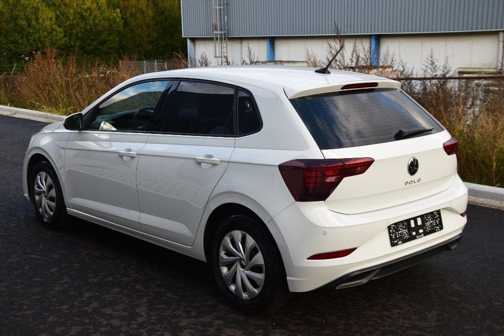 Volkswagen Polo 1.0 Life - Carplay, Dealer onderhouden, Stof, Euro 6, https://public.car-pass.be/vhr/f8e49b4b-c1a3-4262-8b0b-b9ccd75f31f7