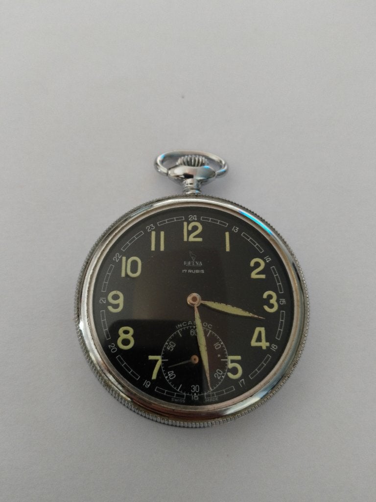 Gousset Militaire WW2, Bijoux, Sacs & Beauté, Autres marques, Enlèvement ou Envoi, Acier, Utilisé
